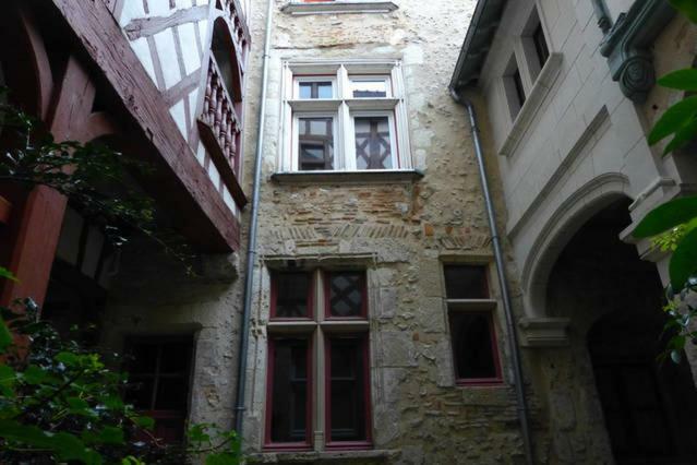 Charme Et Confort Blois Centre Daire Dış mekan fotoğraf